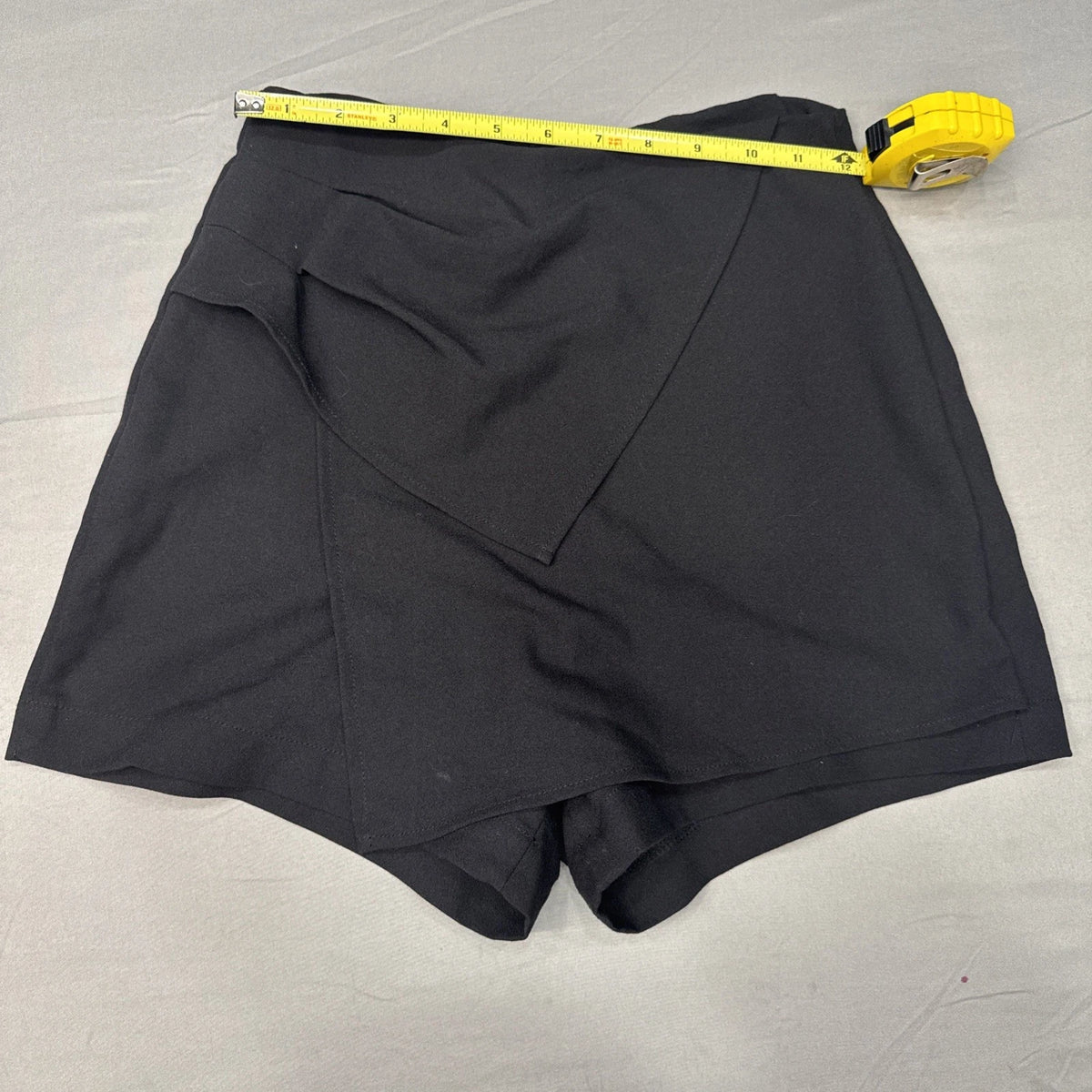 Lovely Day Skort Dress Women's Small Black Made USA Zip Back Casual EUC