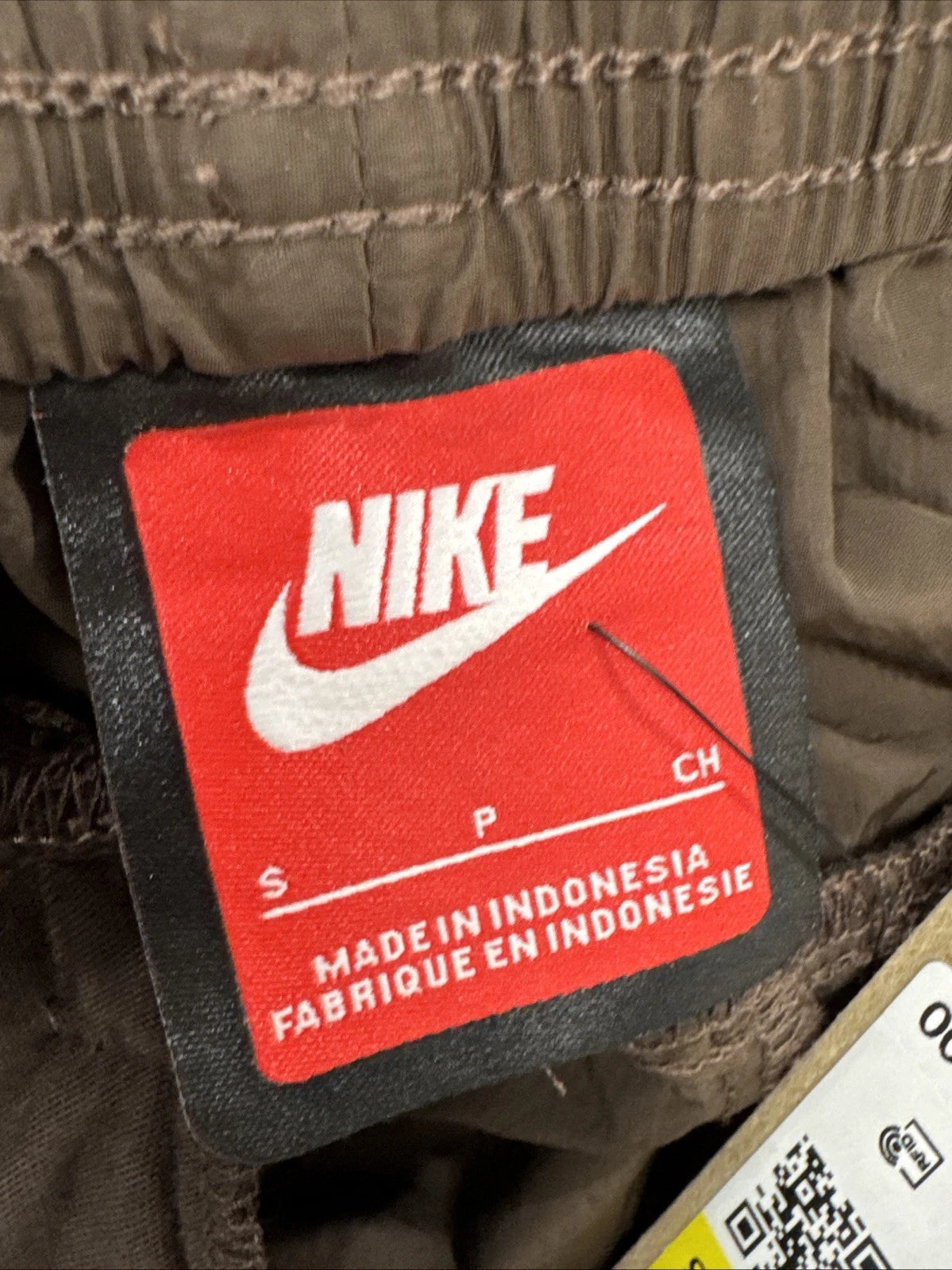 Nike Sportswear Woven Jogger Pants Men’s Small Brown UPF 40+ NWT Track