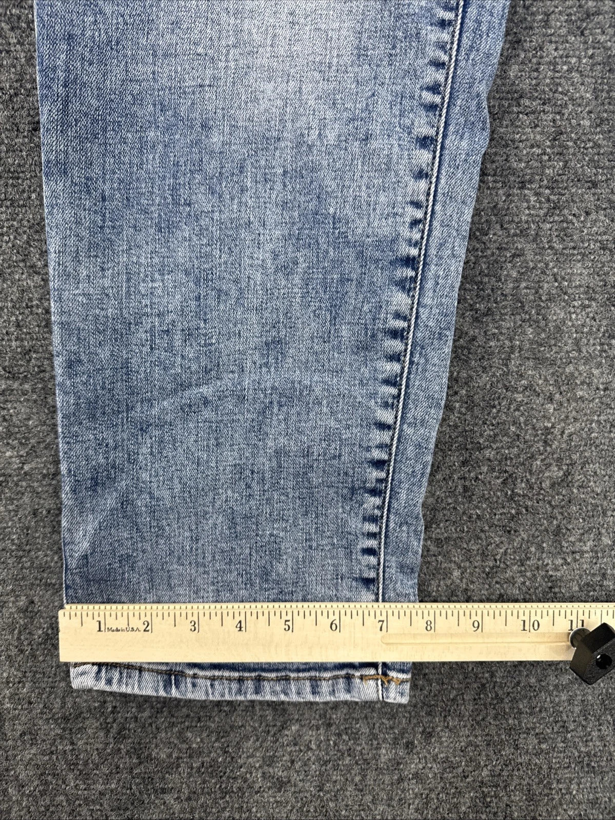 Karl Lagerfeld Paris Women Jeans Size 8 Light Wash Logo Embroidered Straight Leg
