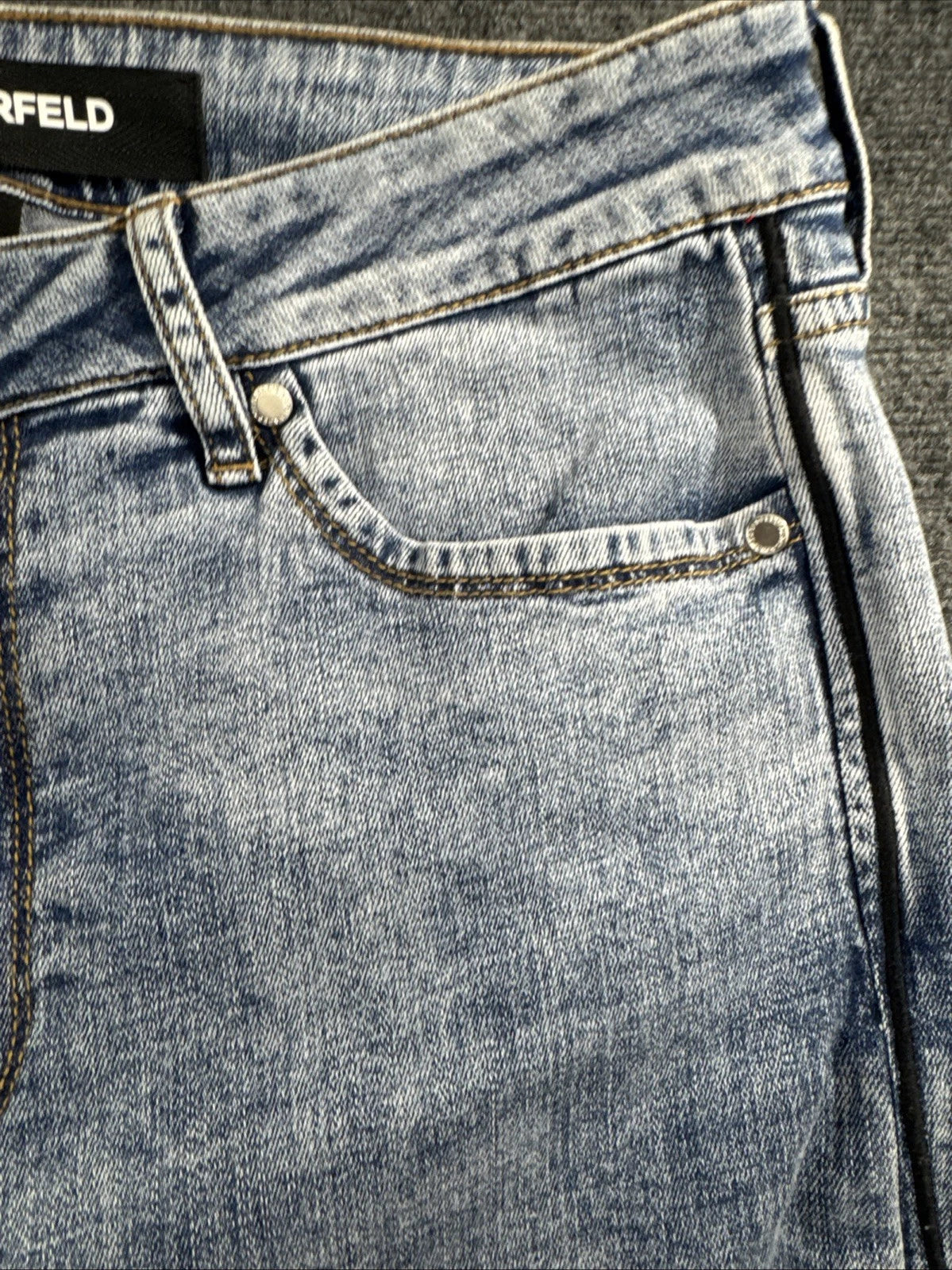 Karl Lagerfeld Paris Women Jeans Size 8 Light Wash Logo Embroidered Straight Leg