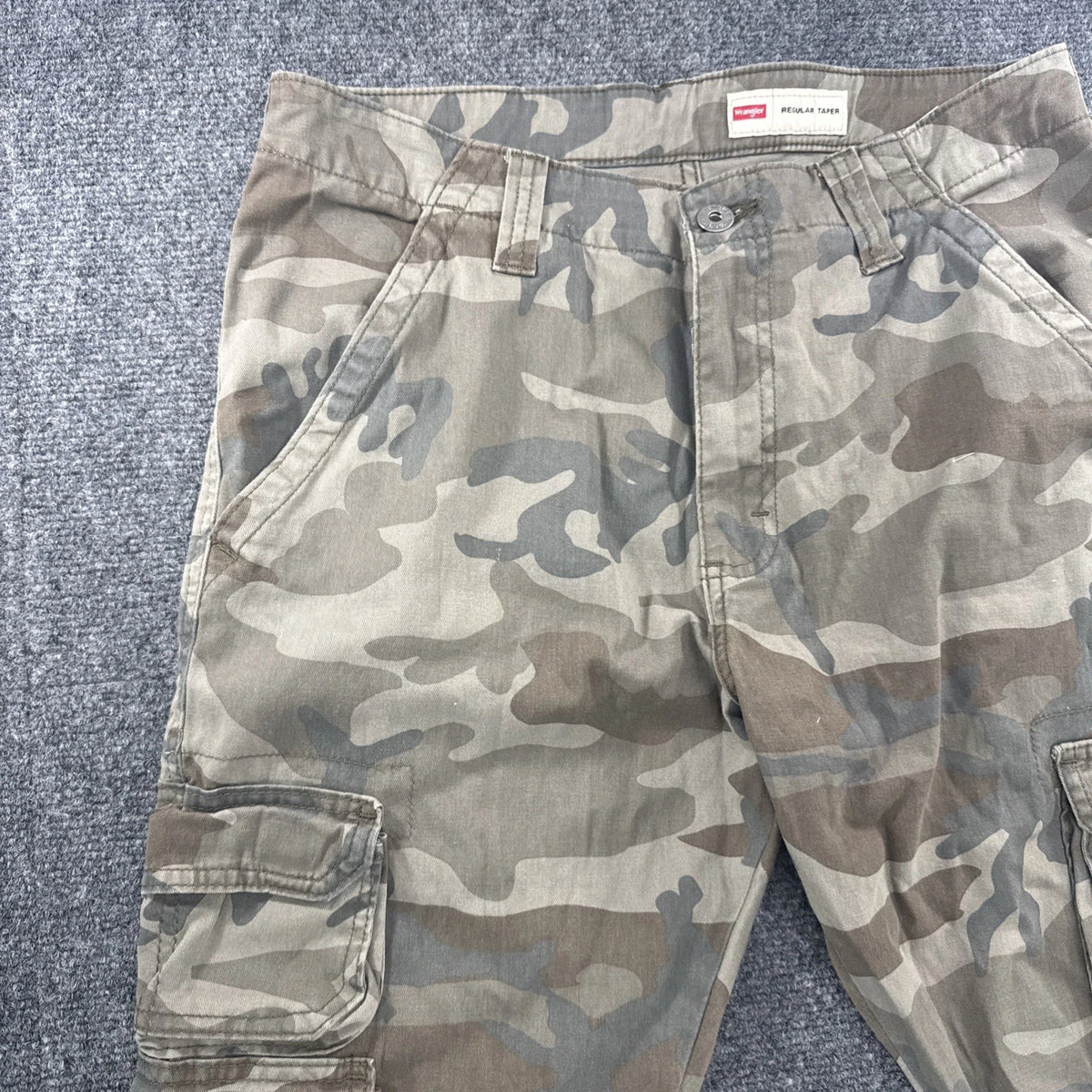 Wrangler Regular Taper Cargo Pants Men’s 30x30 Camo Stretch Utility Workwear