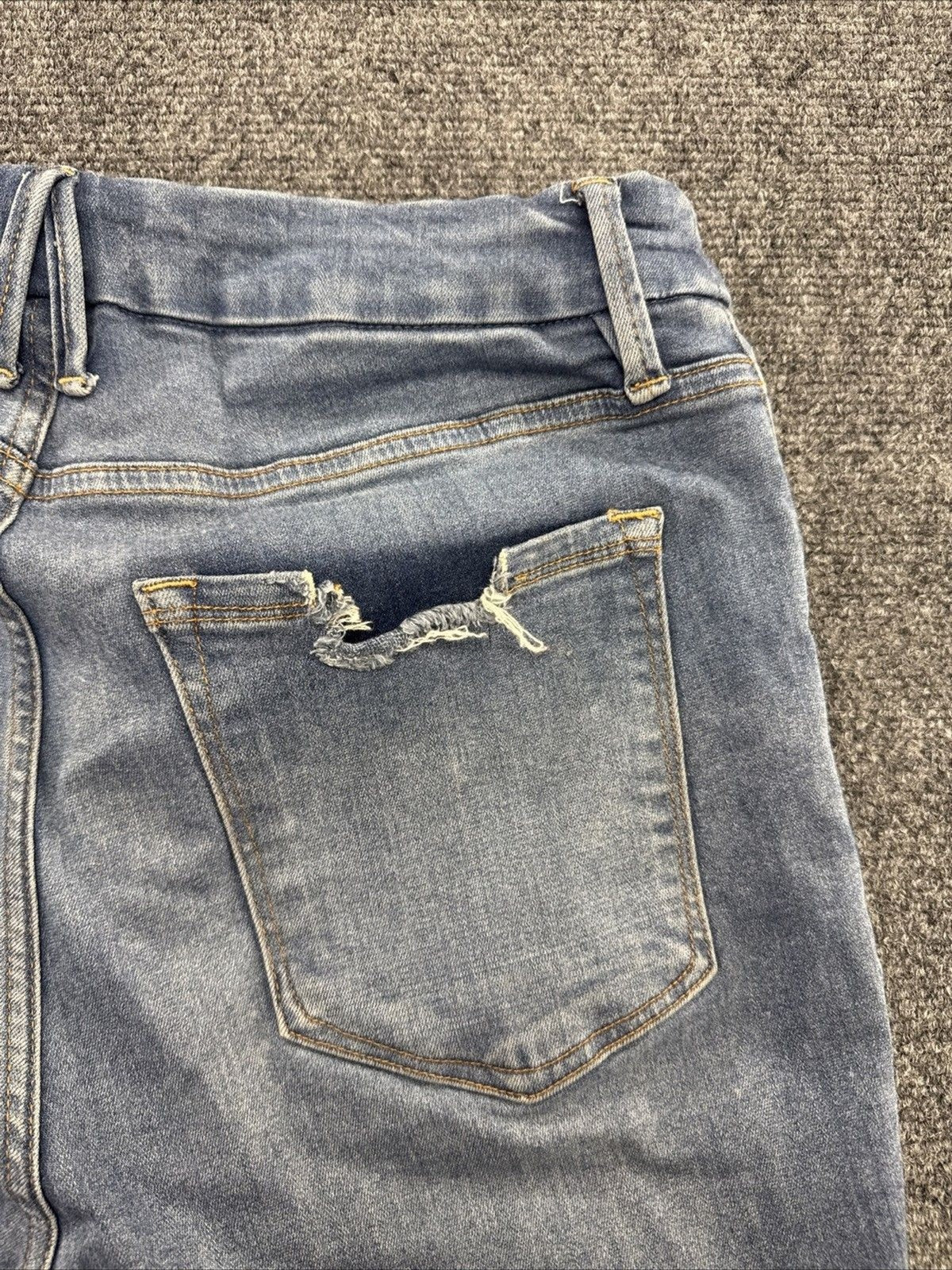 Good American Good Waist Jeans Women 12/31 Blue Raw Frayed Hem Stretch