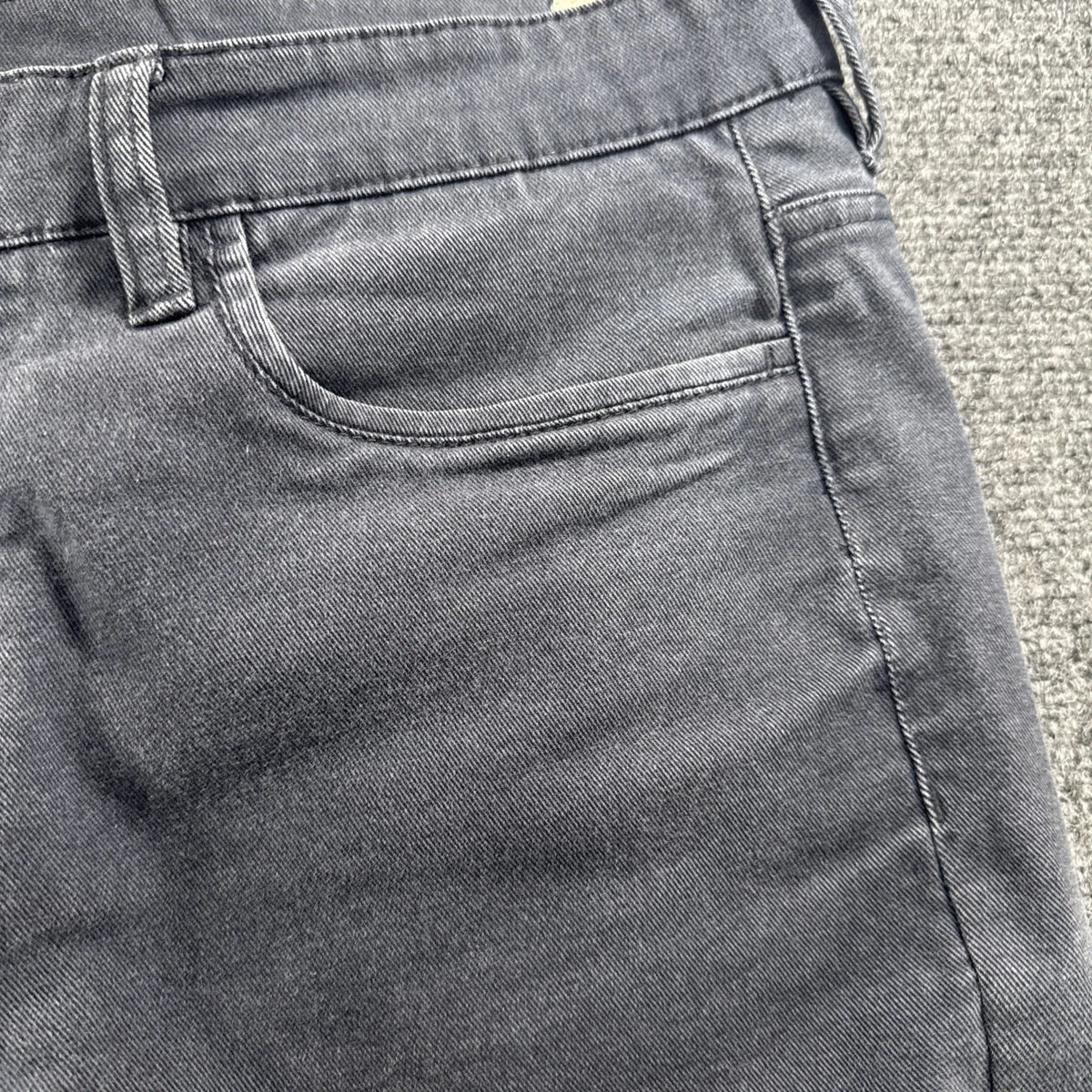 English Laundry Mens Jeans 34x30 Charcoal Gray Stretch Straight Leg 5 Pocket