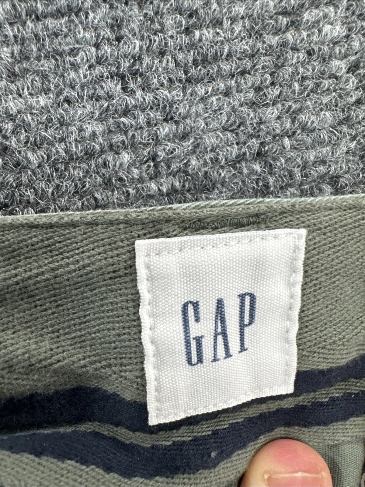 GAP Girlfriend Chino Pants Women’s Size 4 Green Camo Stretch Mid Rise