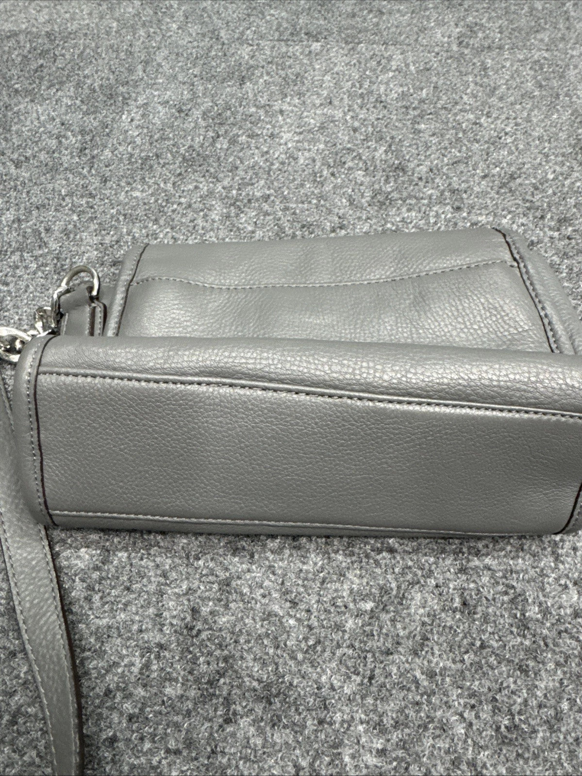 Michael Kors Fulton Gray Pebbled Leather Crossbody Shoulder Bag Large MK EUC