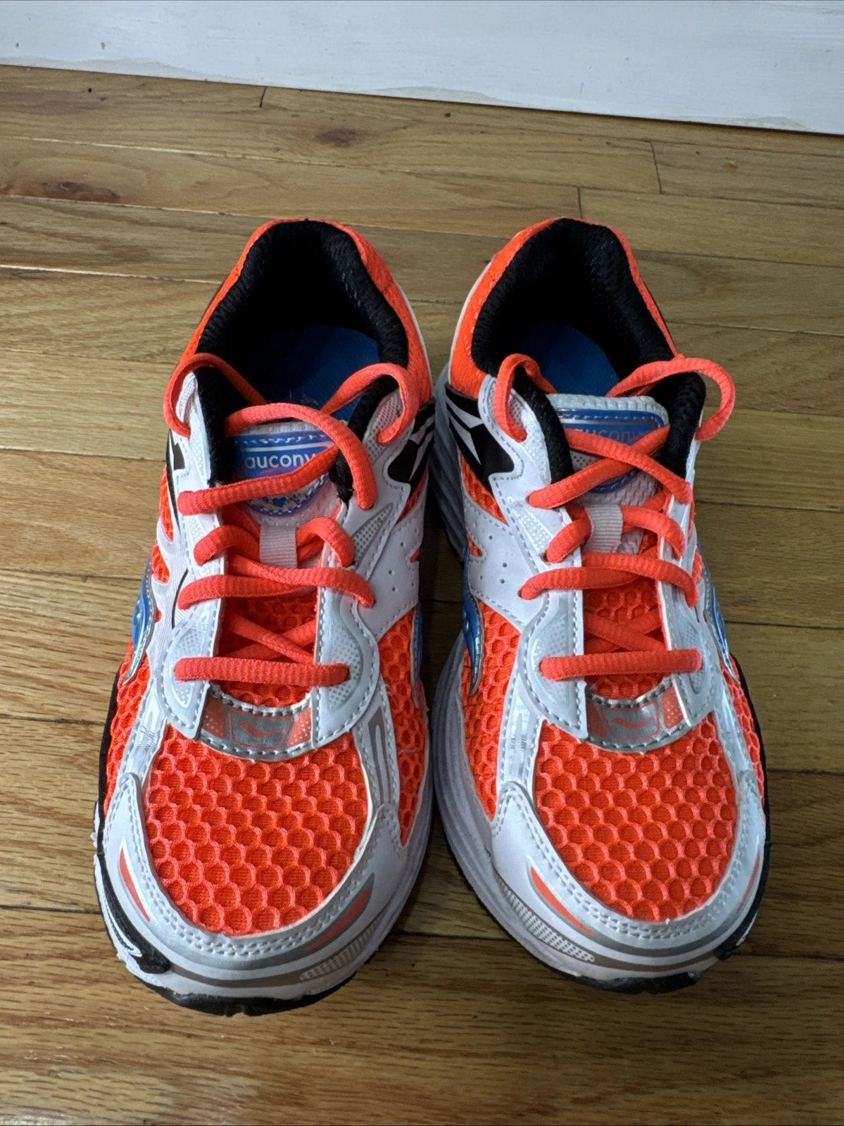 Saucony Omni 9 KDZ Big Kids 4.5 Orange Gray Black Retro Sneakers EUC