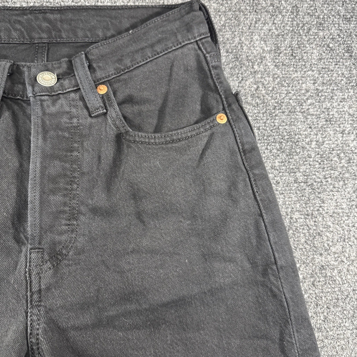 Levi's 501 Original Fit Jeans Black W24 L30 Button Fly BNWOT Women's
