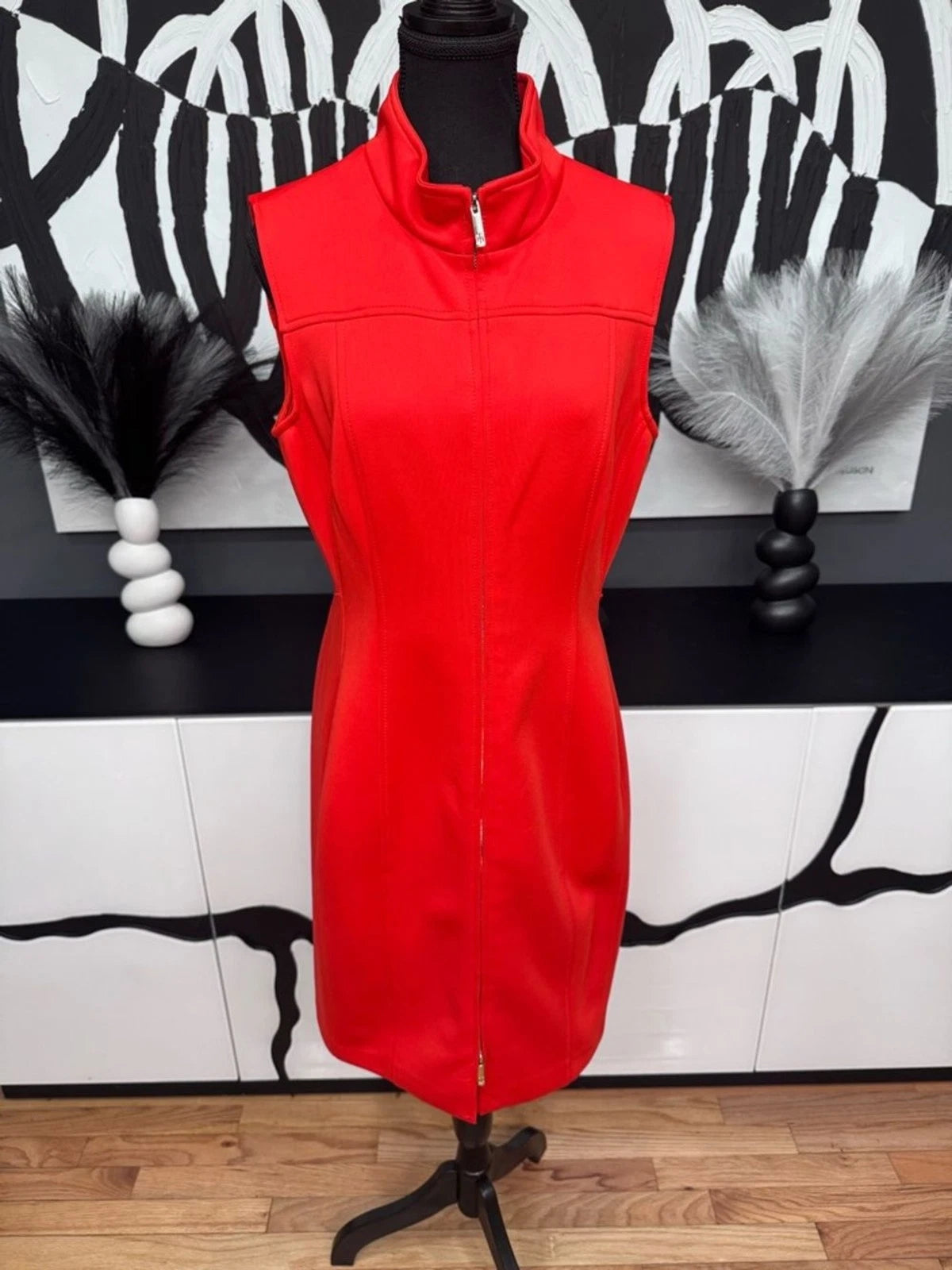 Tommy Hilfiger Dress Womens 12 Coral Red Sleeveless Gold Zip Mini Beltless EUC
