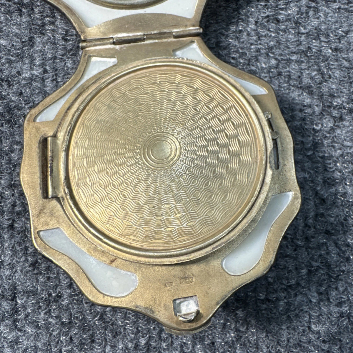 Vintage Soviet 875 Silver Gilded Shell Compact Mirror Makeup Box 90g USSR