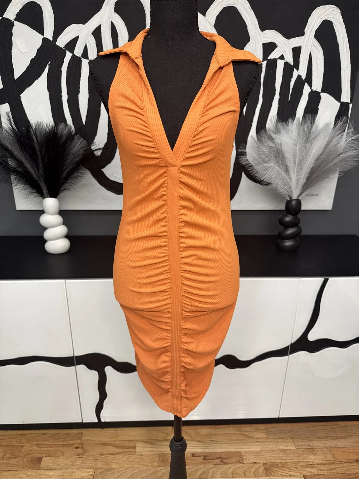 SHEIN Orange Bodycon Mini Dress Women's US 4 Sleeveless V-Neck BNWOT