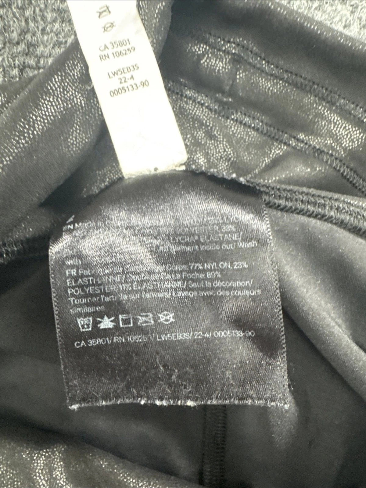 Lululemon Wunder Under Shine Leggings Women's 2 Black High Rise Foil EUC