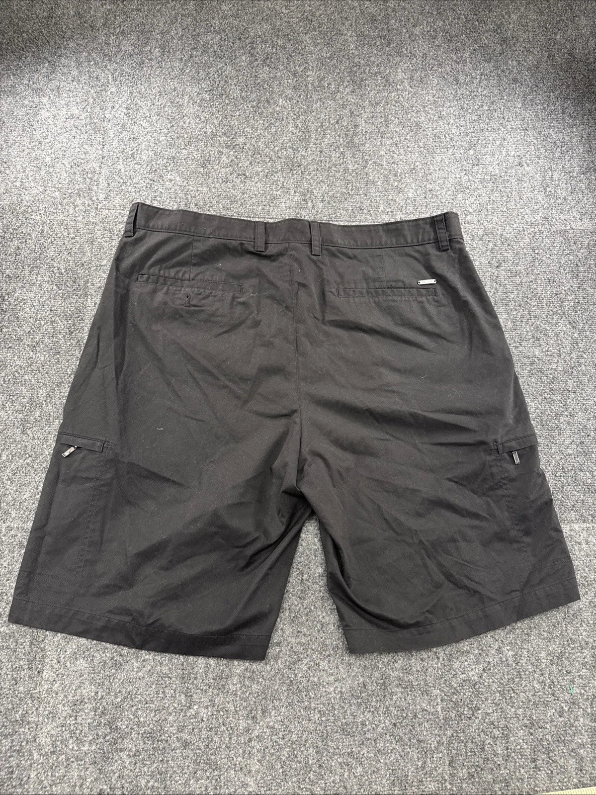 Greg Norman Tasso Elba Cargo Golf Shorts Men’s 38 Black Flat Front