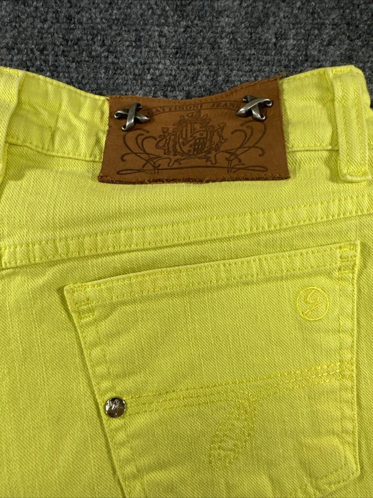Gattinoni Jeans Women's 30 Neon Yellow Chartreuse Straight Leg Designer