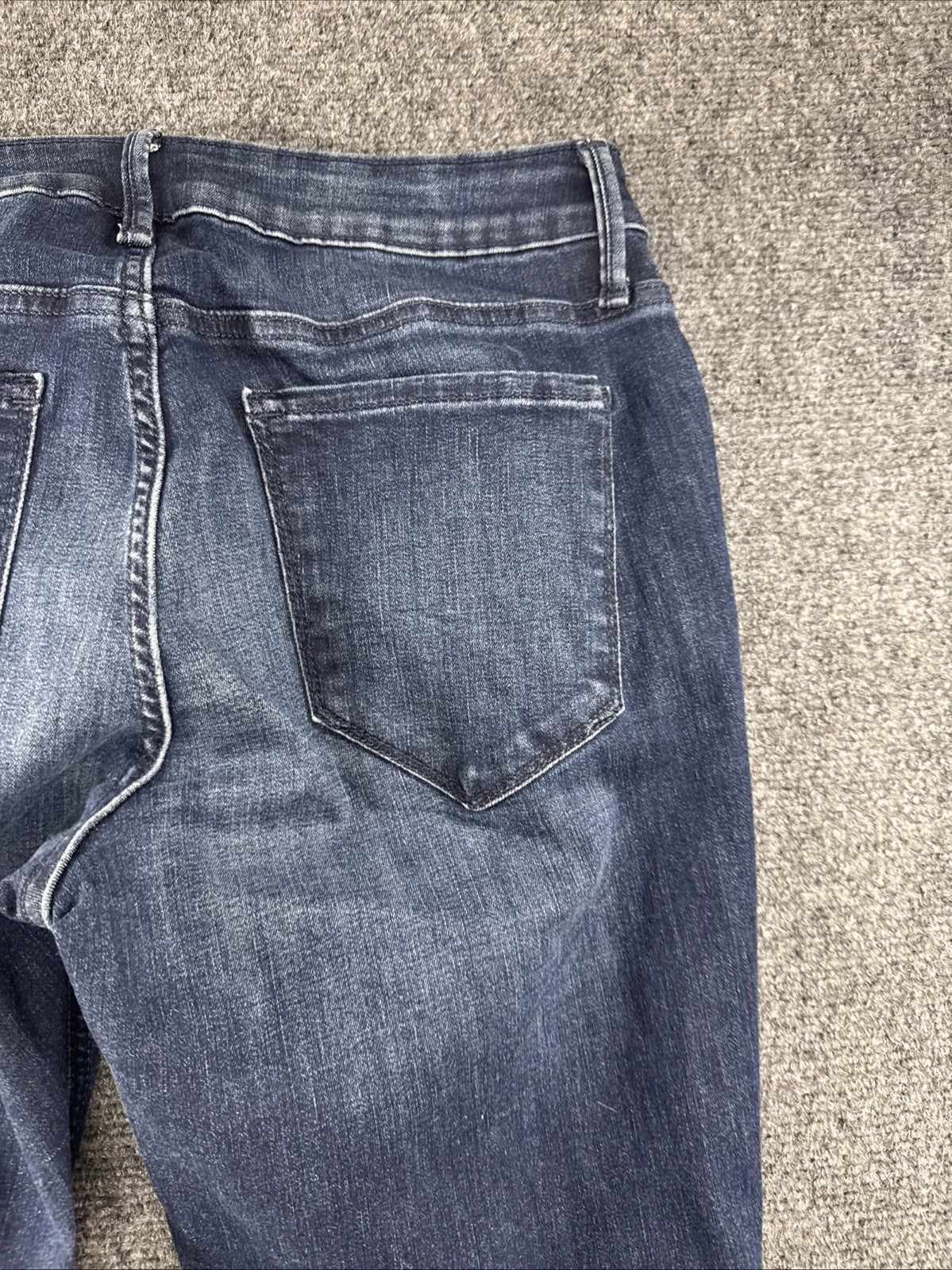 Simply Vera Vera Wang Mid Rise Bootcut Jeans Dark Wash Women’s Size 6