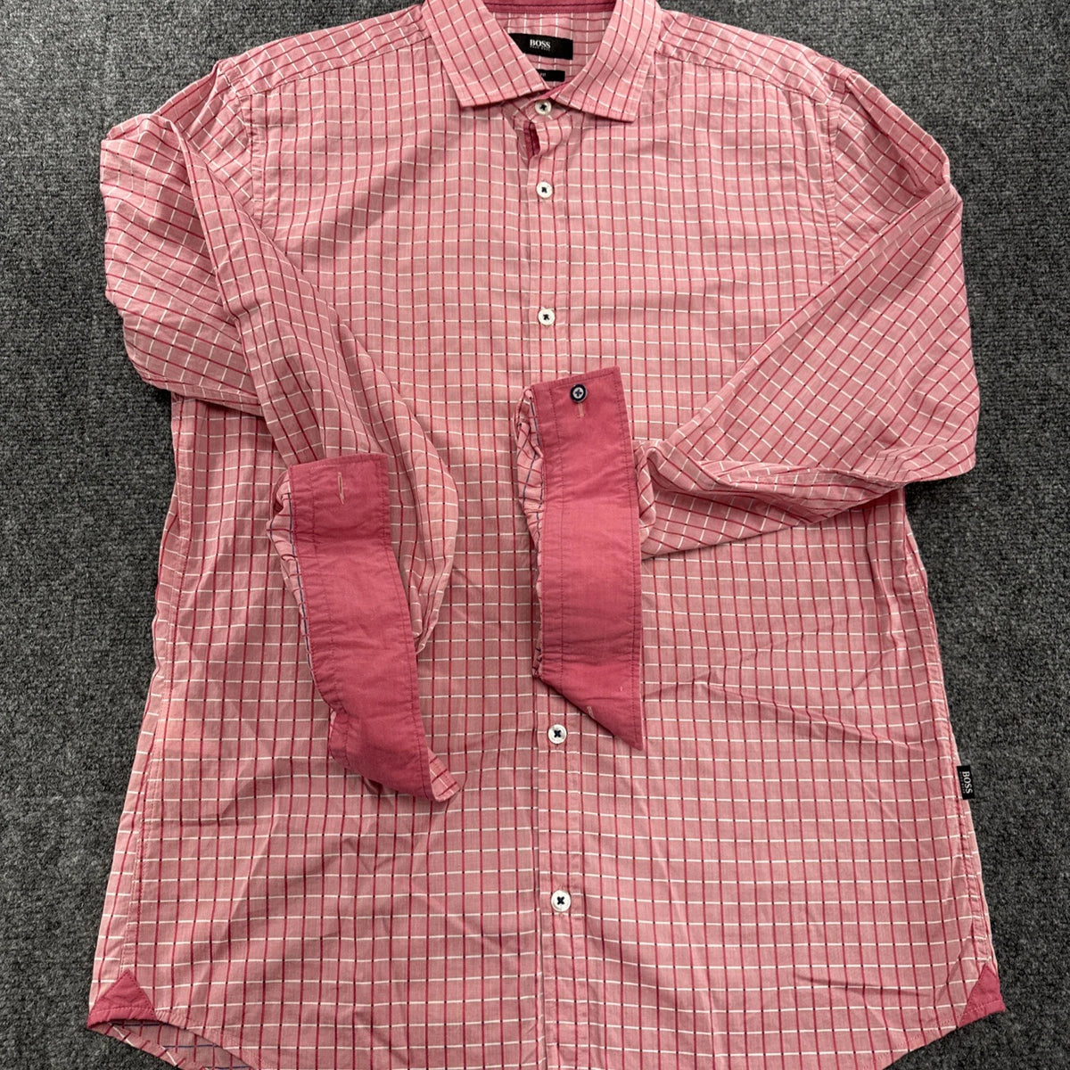Hugo Boss Slim Fit Dress Shirt Medium Pink Check Button Front Long Sleeve
