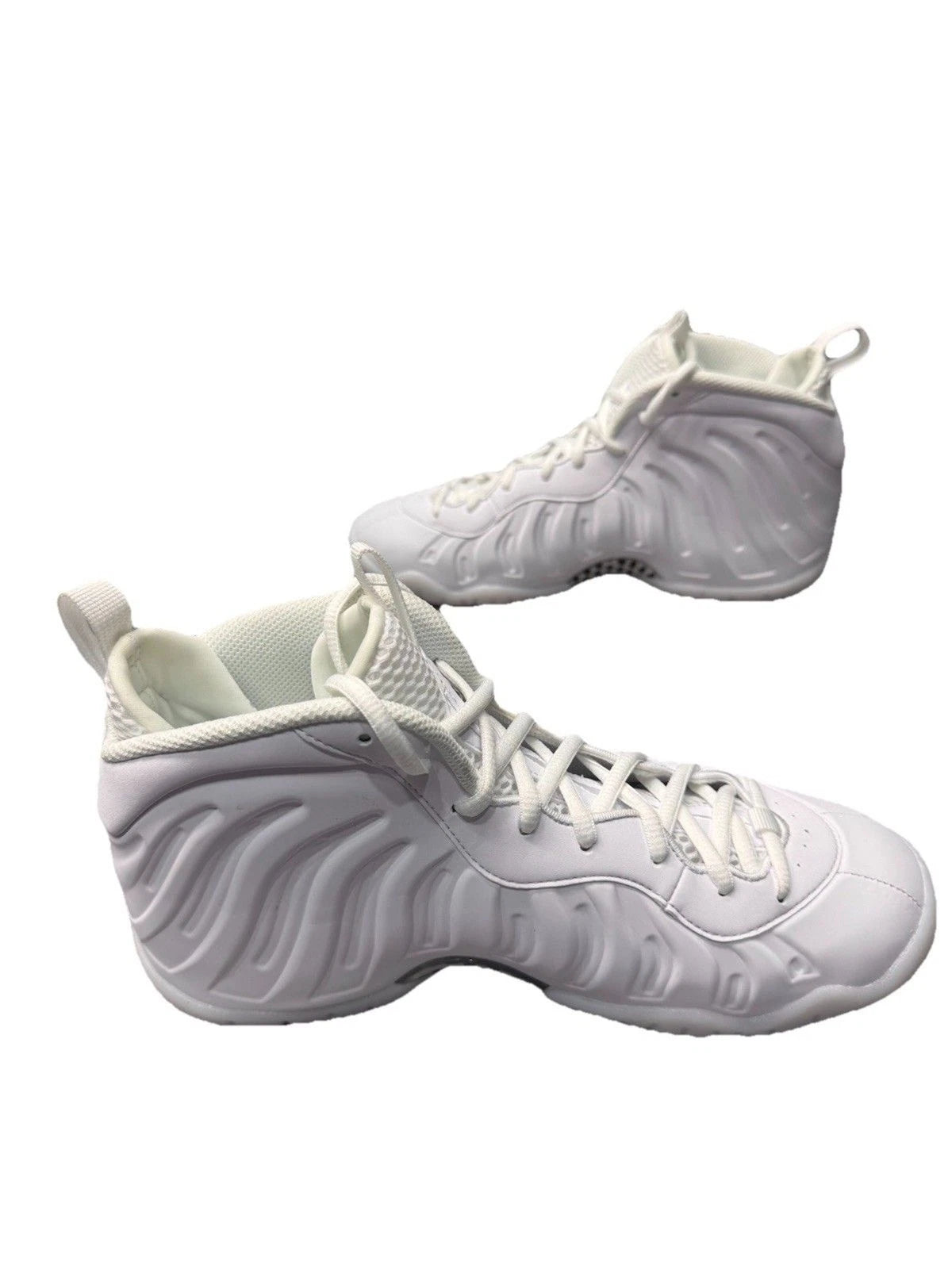 Nike Little Posite One Triple White Foamposite Youth 7Y Women’s 8.5 NWOB