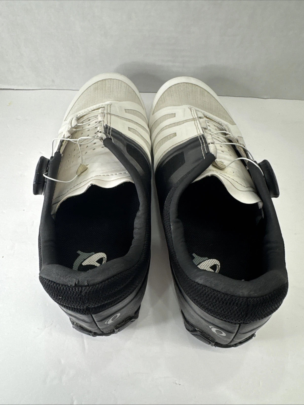 Pearl Izumi Attack Road BOA Cycling Shoes Men EU 39 US 6 White Black