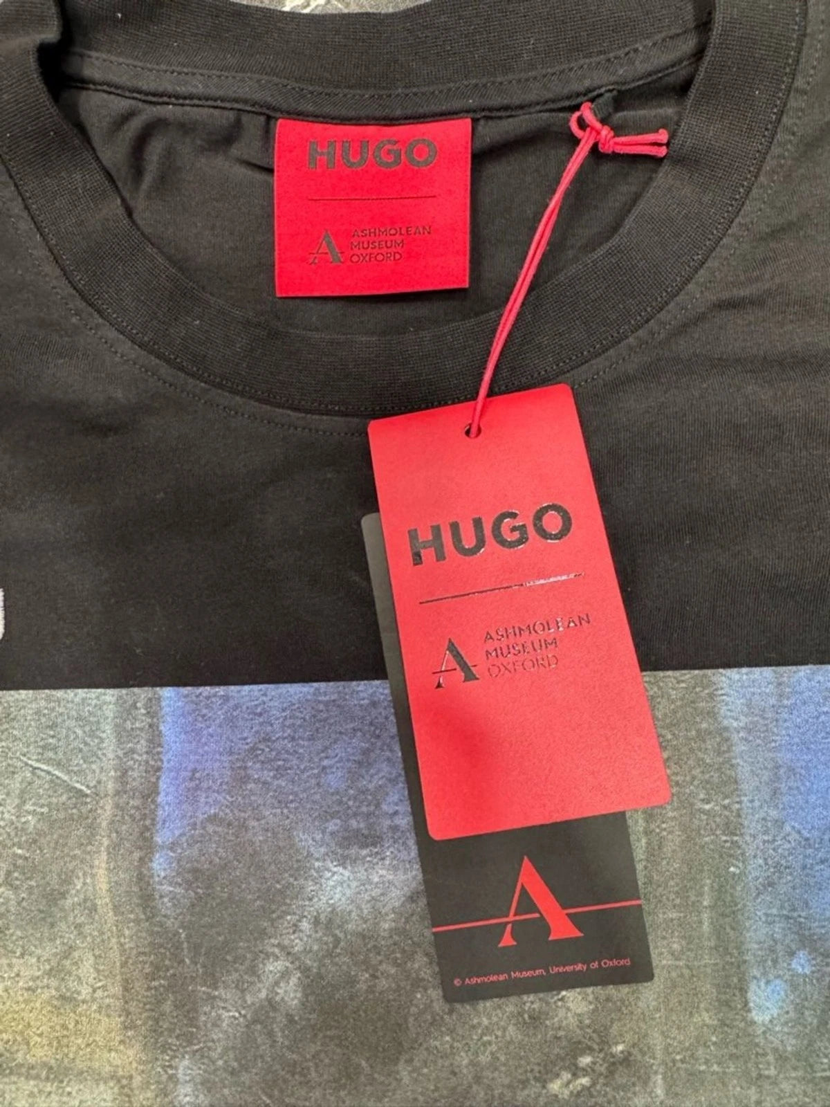 Hugo Boss Oversized Graphic T Shirt Mens XL Art Print Embroidered Cotton