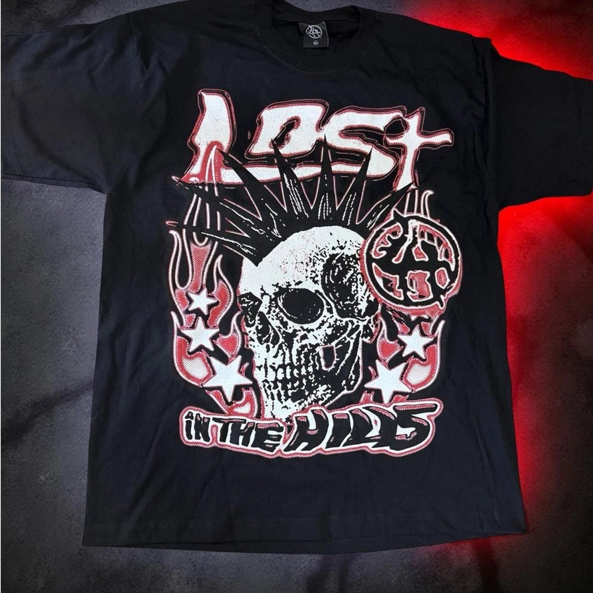 Title: Lost in the Hills Spike Skull T-Shirt Men’s XL Black Graphic Streetwear